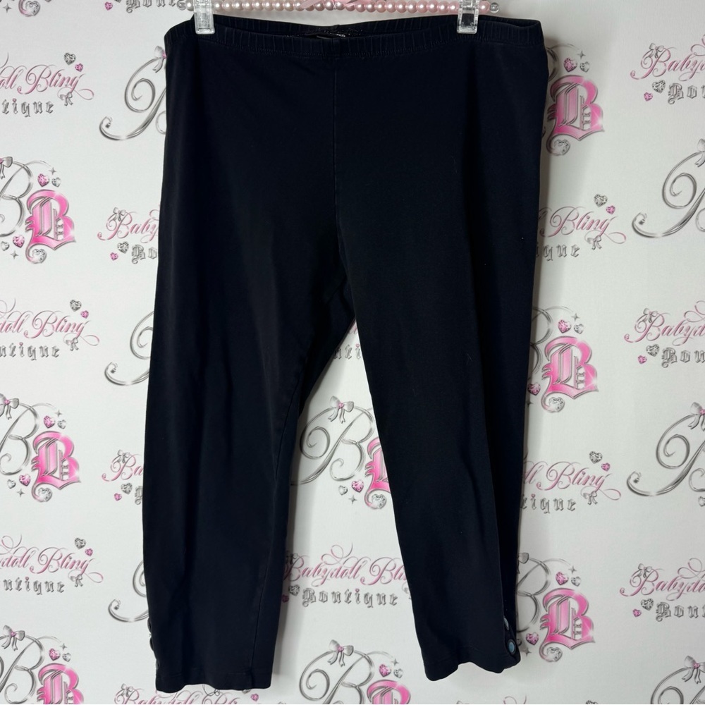 Style & co petite crop capri Black Pants with Elegant Tapered Fit buttons blue